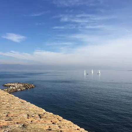 Les Remparts Lägenhet *