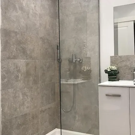 Les Remparts Antibes